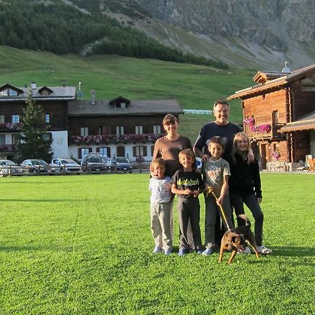 Chalet Del Sole Per Gruppi ลีวินโญ ภายนอก รูปภาพ