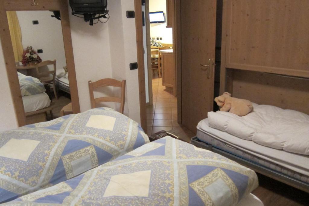 Chalet Del Sole Per Gruppi ลีวินโญ ห้อง รูปภาพ