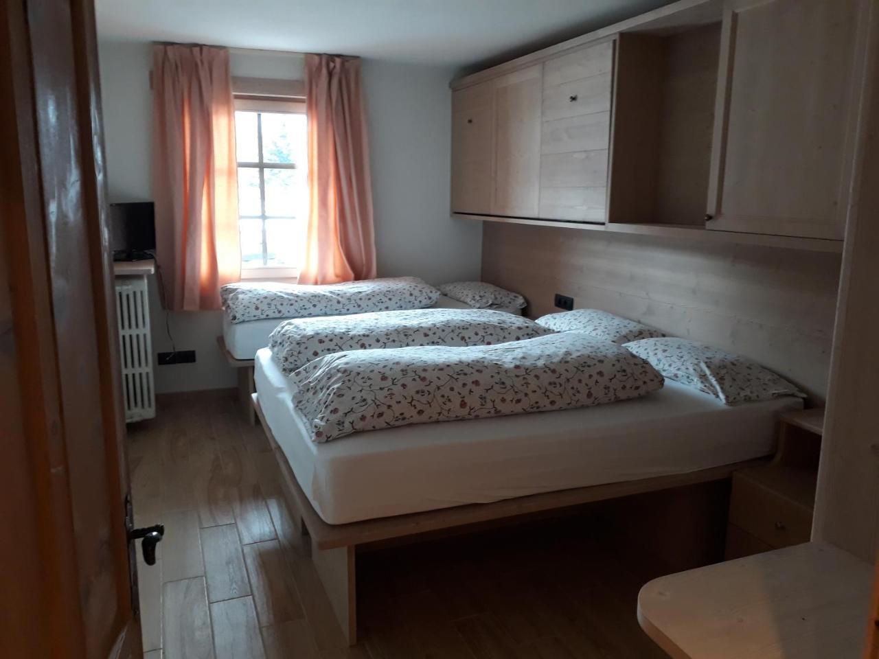 Chalet Del Sole Per Gruppi ลีวินโญ ภายนอก รูปภาพ